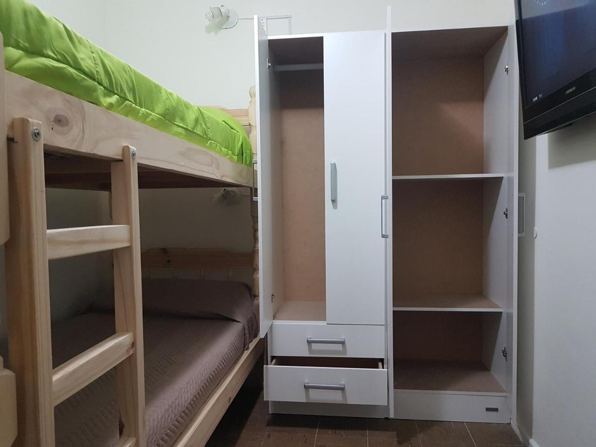 Habitacion Con Bano Privado Un Piso Por Escalera Буэнос-Айрес Экстерьер фото