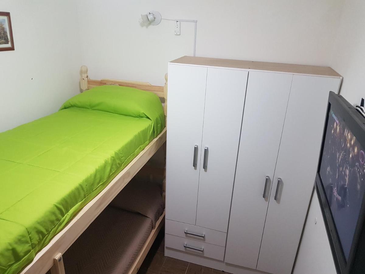 Habitacion Con Bano Privado Un Piso Por Escalera Буэнос-Айрес Экстерьер фото
